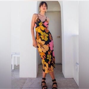 Floral Midi Dress in Black and Pink